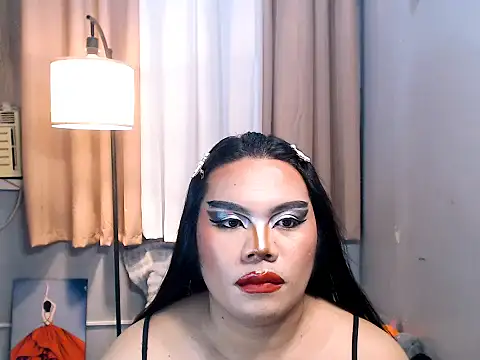TSbrianaHugeCock live sex cam