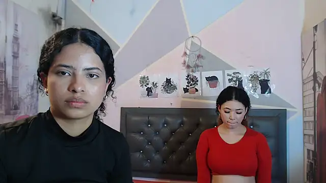 Adut_Akech webcam
