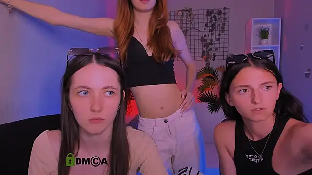 bella_dorn webcam