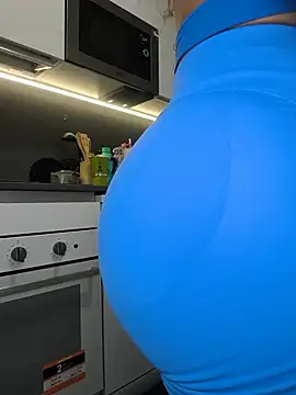 Alyssa_76