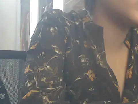 NancyRuvi webcam