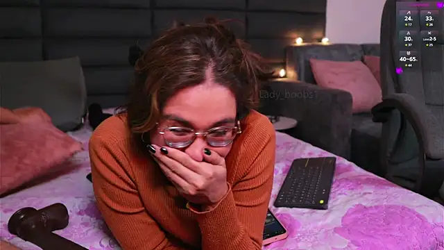 kathieandpovcock1 webcam