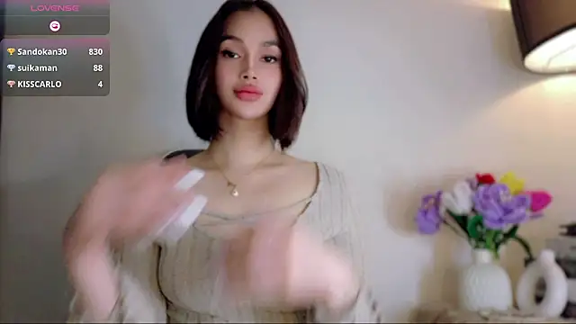 Anna_HollyDoll webcam