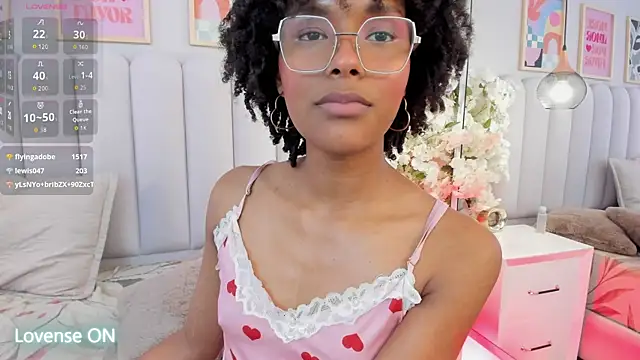 Megan__Hart_ webcam