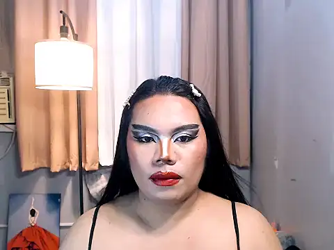 TSbrianaHugeCock webcam