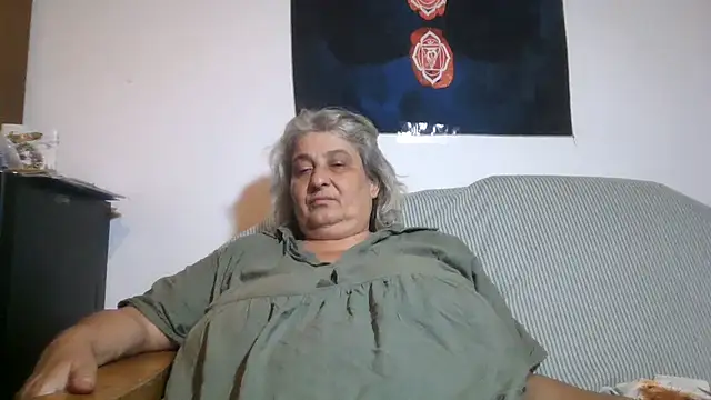 ExquisiteMature webcam
