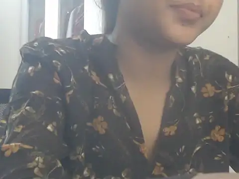 NancyRuvi webcam