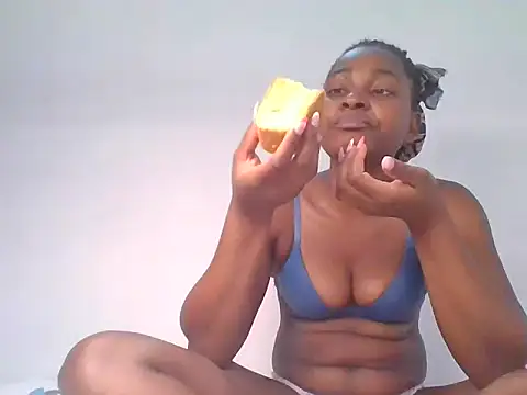 cum_queen254 webcam