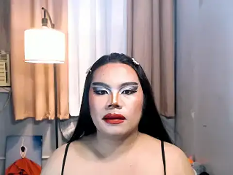 TSbrianaHugeCock webcam