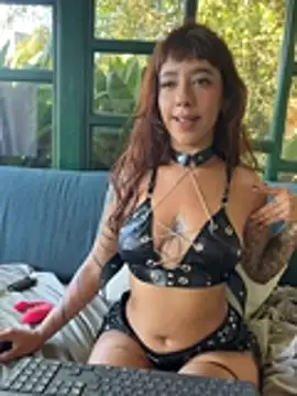 AliceMrtnz webcam