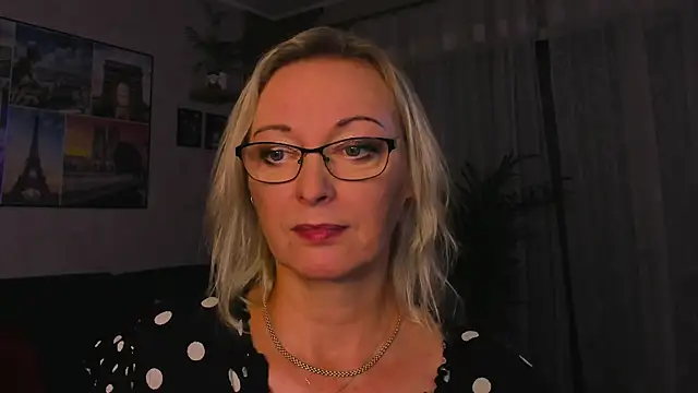 vanessa_chat webcam