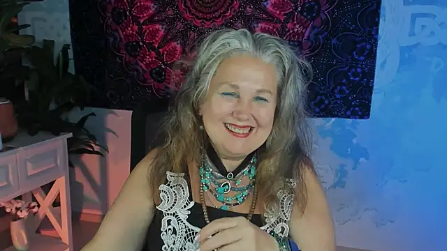 lilamaharani (Ask my age) - 2 tokens for good karma