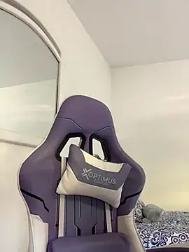 Modelo: La-Gatiita-trans
