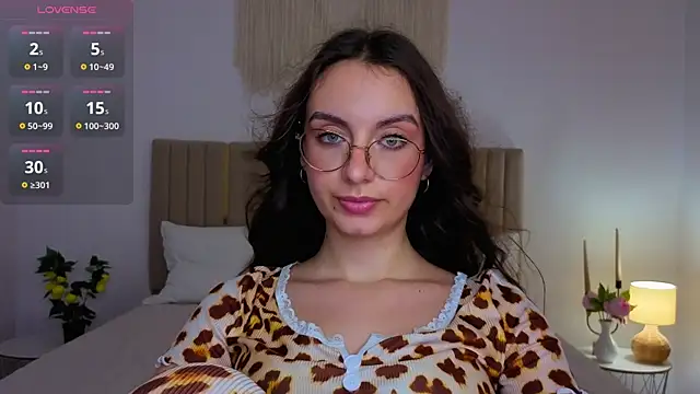 Real_cutie1 webcam