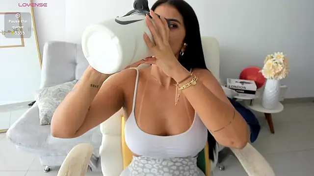 renata_t_ webcam