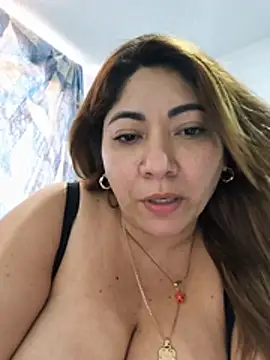 kendra_fire (F milf) - oil  boobs