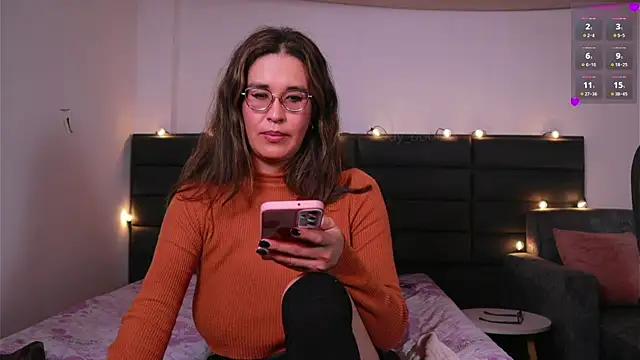 kathieandpovcock1 webcam