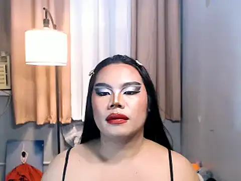 TSbrianaHugeCock webcam
