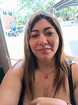 kendra_fire (F milf) - oil  boobs