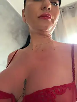 MysticCleo webcam