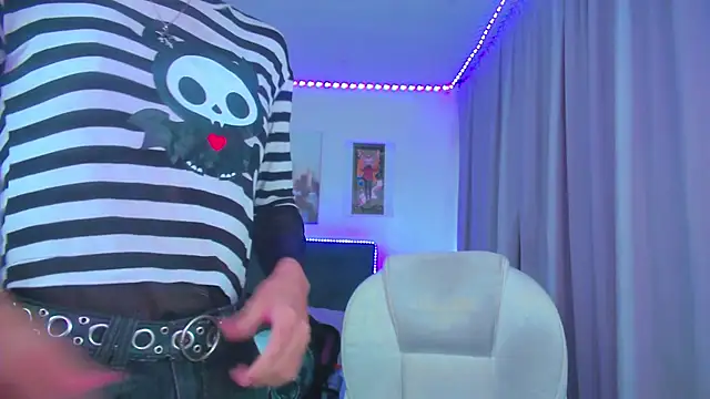 goth_minerva live sex cam