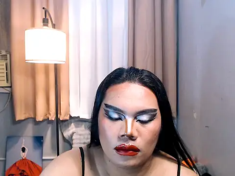 TSbrianaHugeCock webcam