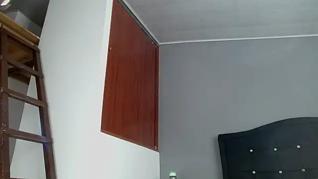 Emilia_1995 webcam
