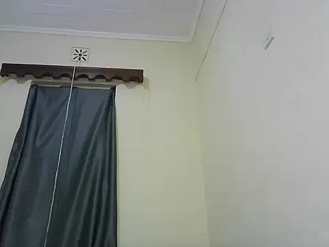 sweet-ebony1 webcam