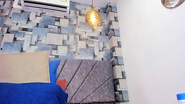 angel_dthroatt webcam