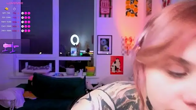 Britney_Lynch webcam