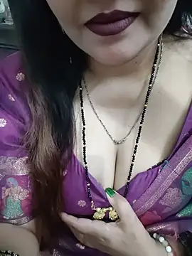 Mayuri77 webcam