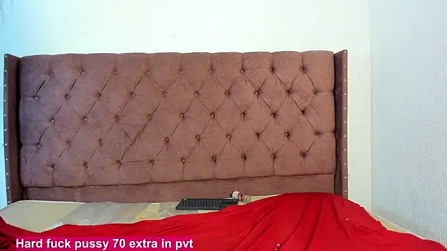 lau_hotfox (Ask my age) - SUCK DICK NO MERCY