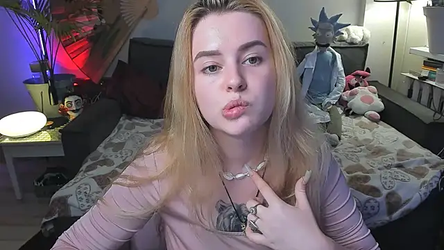 Alexa_Pirs webcam