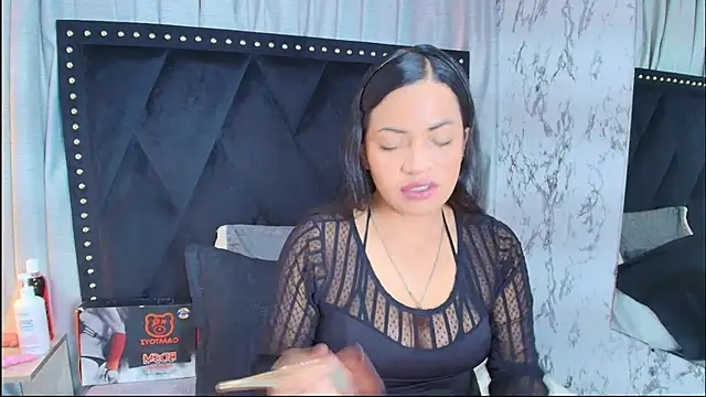 AvaX_777 webcam