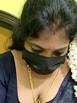 Tamil_Mithra webcam