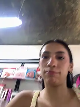 lunaluxury22 (F young) - SPIT ON MY TITS + BLOW JOB 😵‍💫