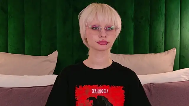 LauraDiazz webcam