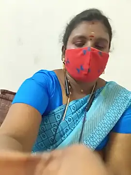 Tamil_Swetha77 webcam