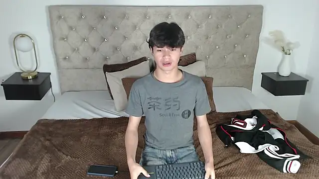 sparkrivers (M twink) - cum