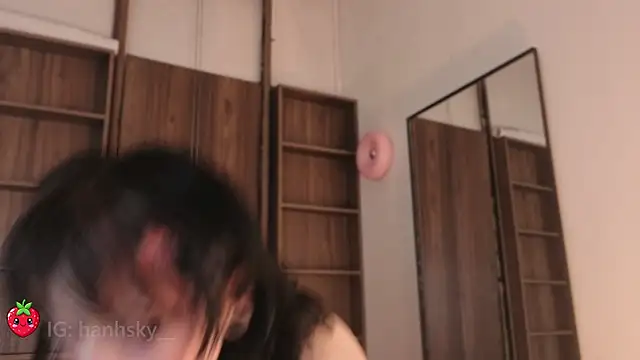 hannahsky_ (F teen) - el ultimo obtendra control domi x5min