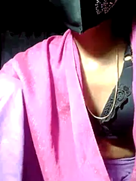 lovely-27 webcam