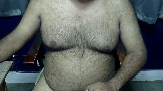 hairysubcub_70 (Ask my age) - Welcome To Daddy's Room. Make Daddy Cum.