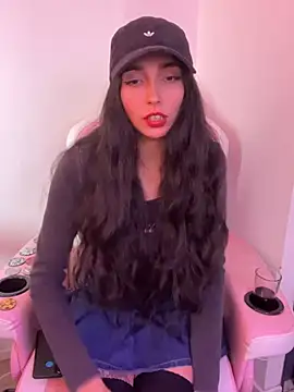 Felicia_smok3 webcam