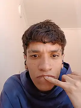 H3ll_B0Y_ webcam
