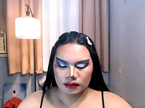 TSbrianaHugeCock webcam