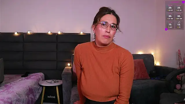 kathieandpovcock1 webcam