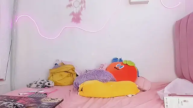 lilith_horny webcam