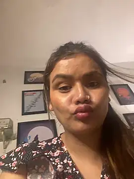 Leena_singh2 webcam