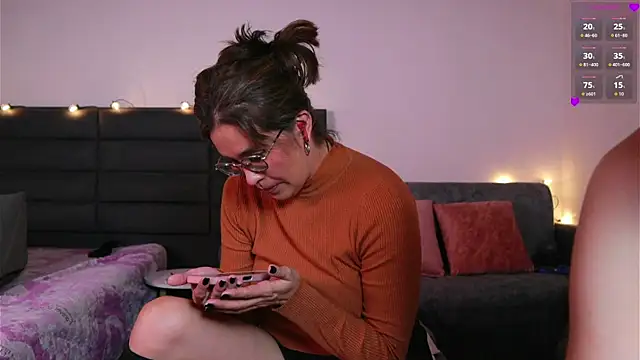kathieandpovcock1 webcam