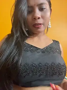 RedQQueen live sex cam